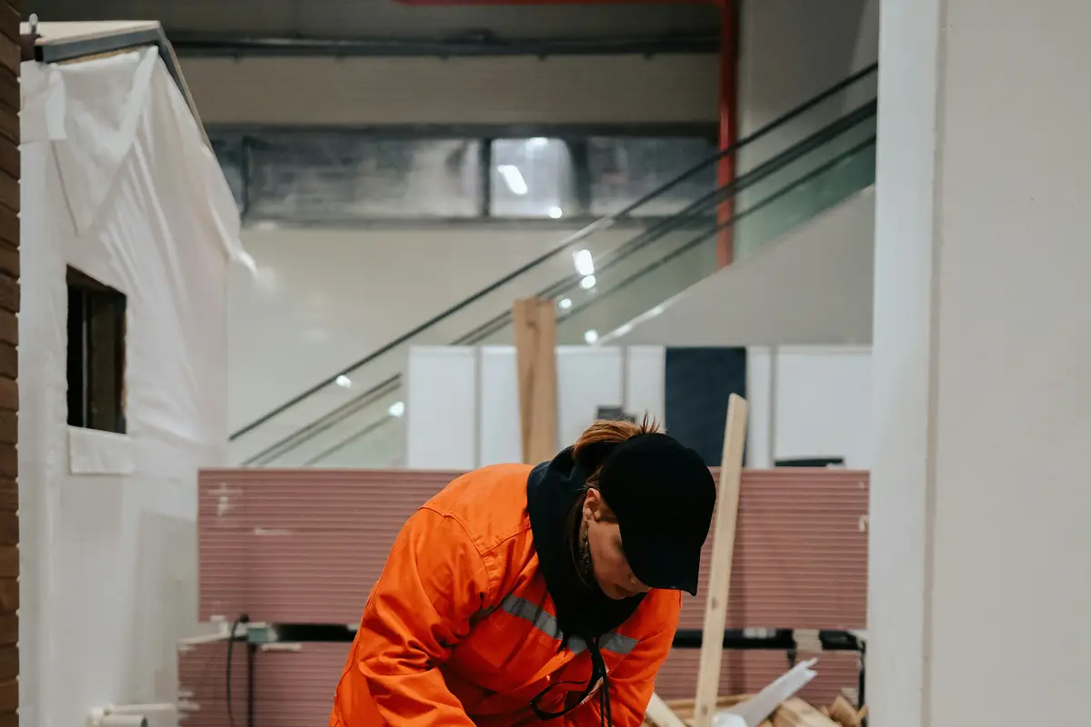 Lata praktyki w pakowaniu ceramiki i szkła. Znamy polskie realia.